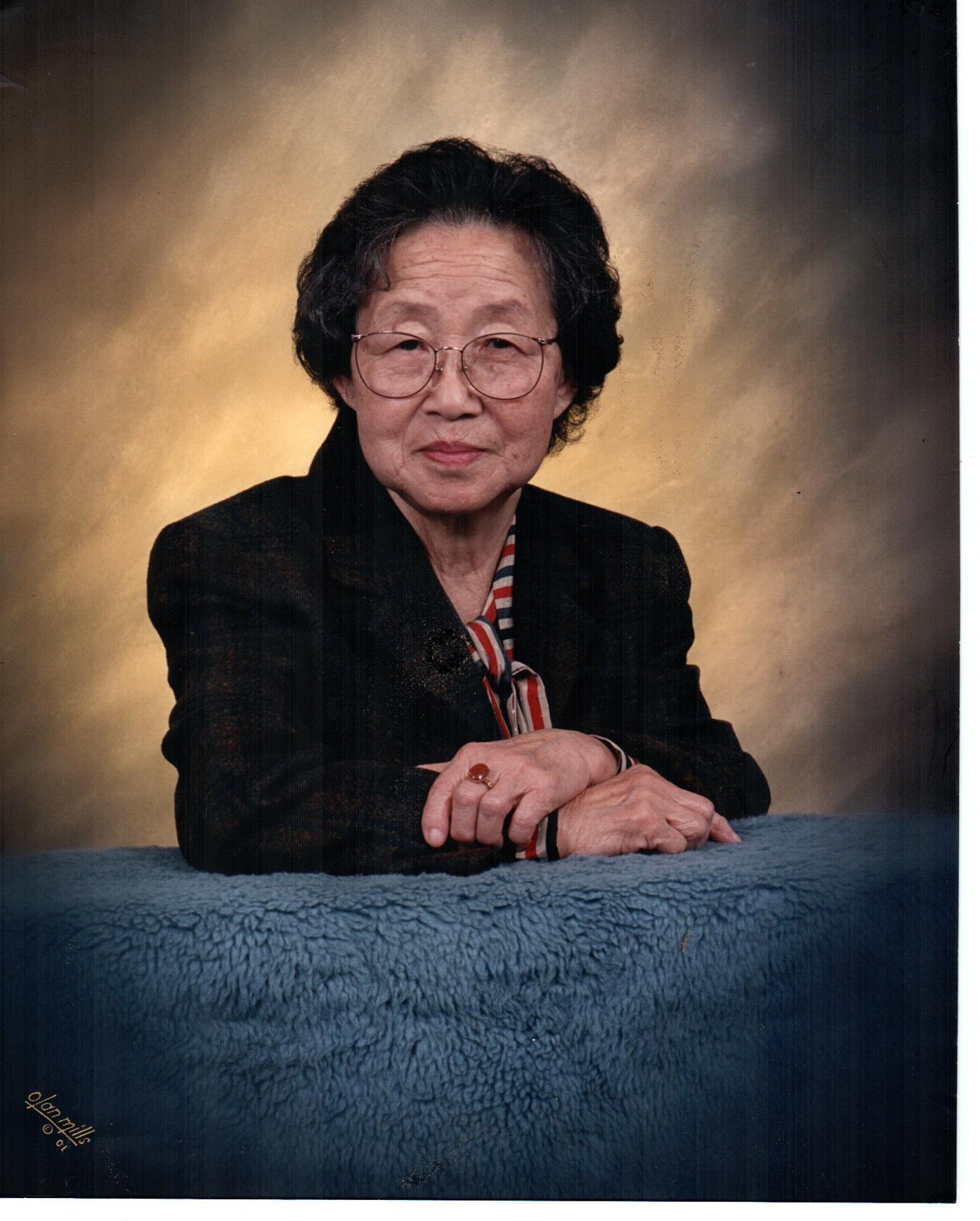 Obituario de Meong Ei Kim