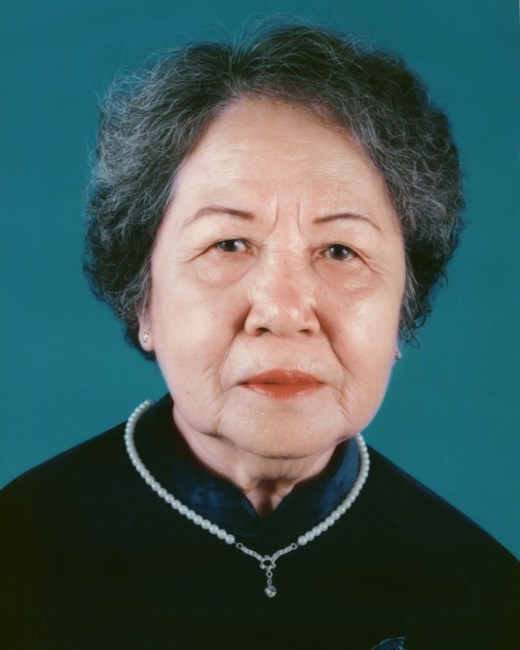 Obituary of Huong Thi Le