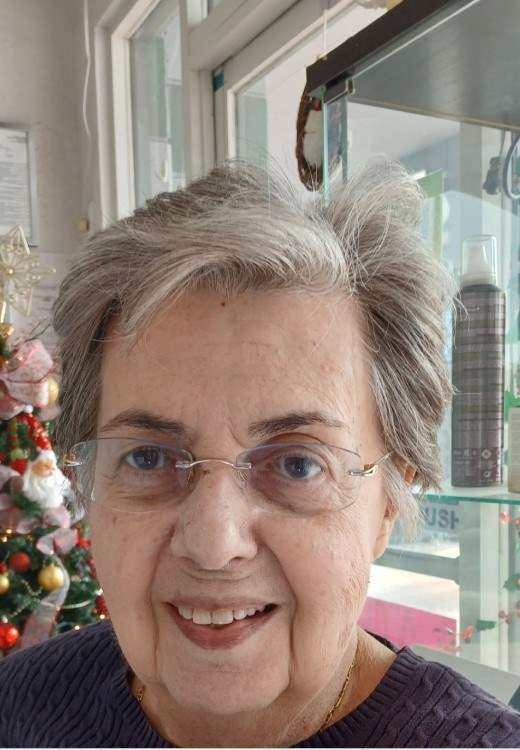 Obituary of Tais N. Santos