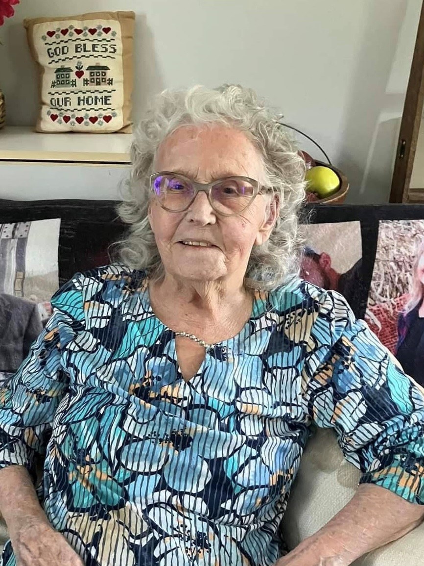 Obituary of Beatrice Holmes