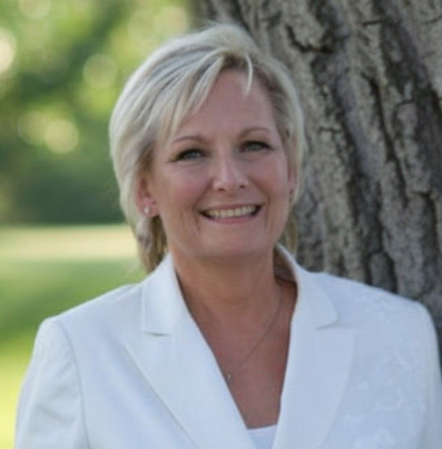 Obituary of Lynn Bousman Hughes