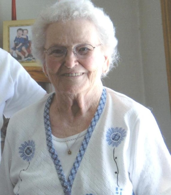 Obituary of Maurine Marjorie Wells Richardson