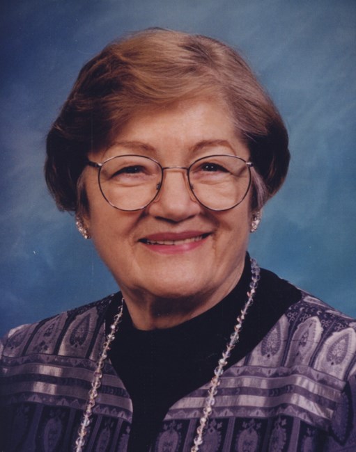 Obituary of Alyce Rowe Edwards Mills