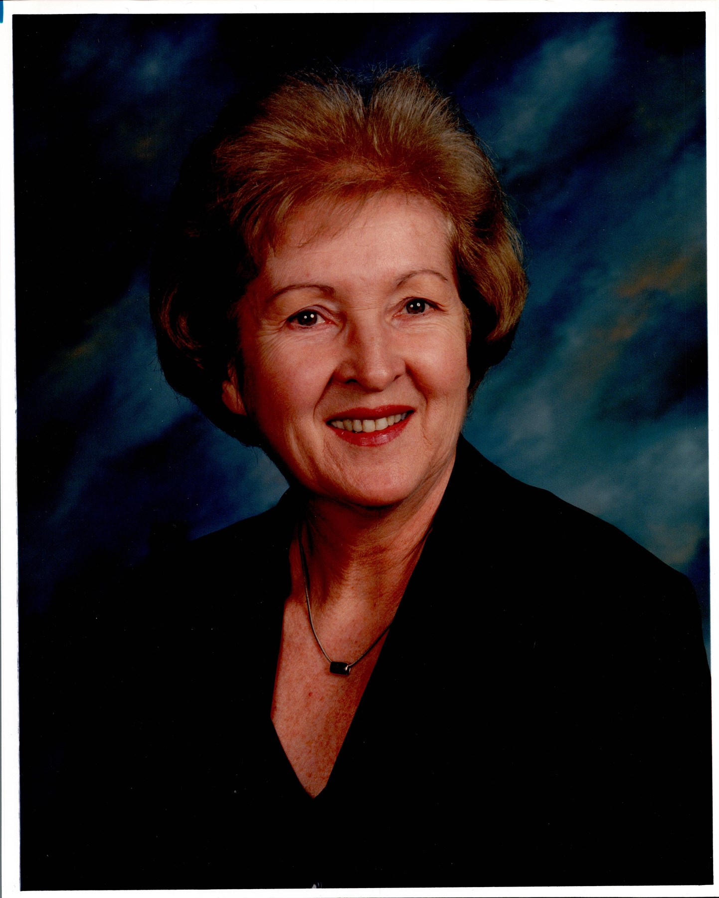 Obituary of Peggy Hayes Austin