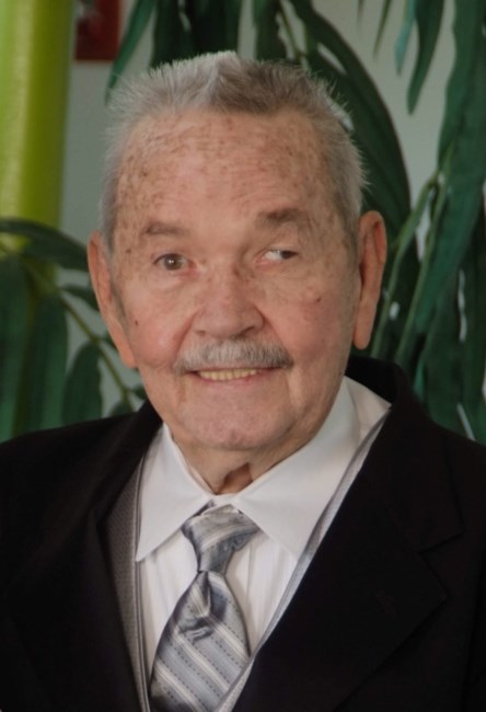 Obituary of Willard Crofford Matthews