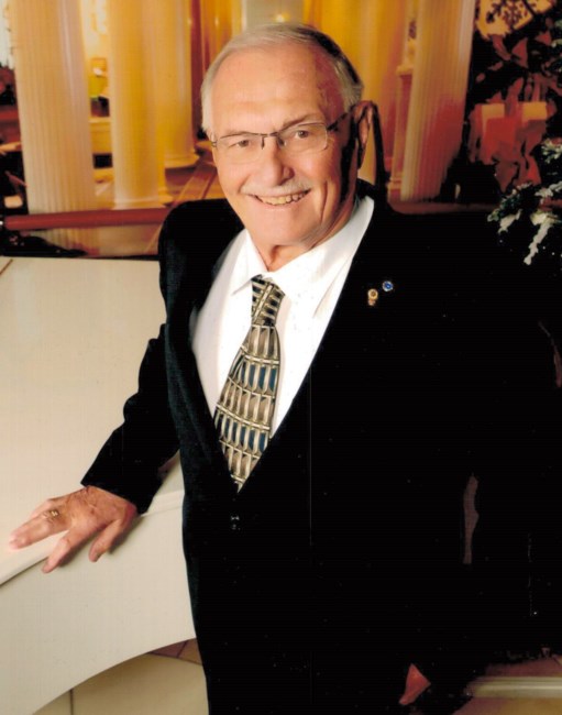 obituary image