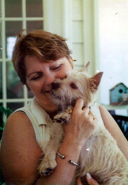 Obituary of Ann Caskey Hollern