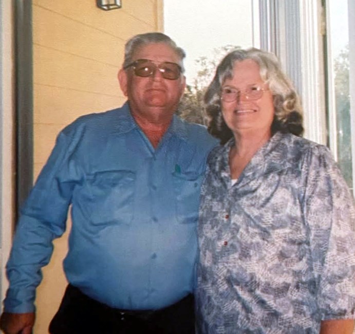 Obituario de Douglas Henry Pettie