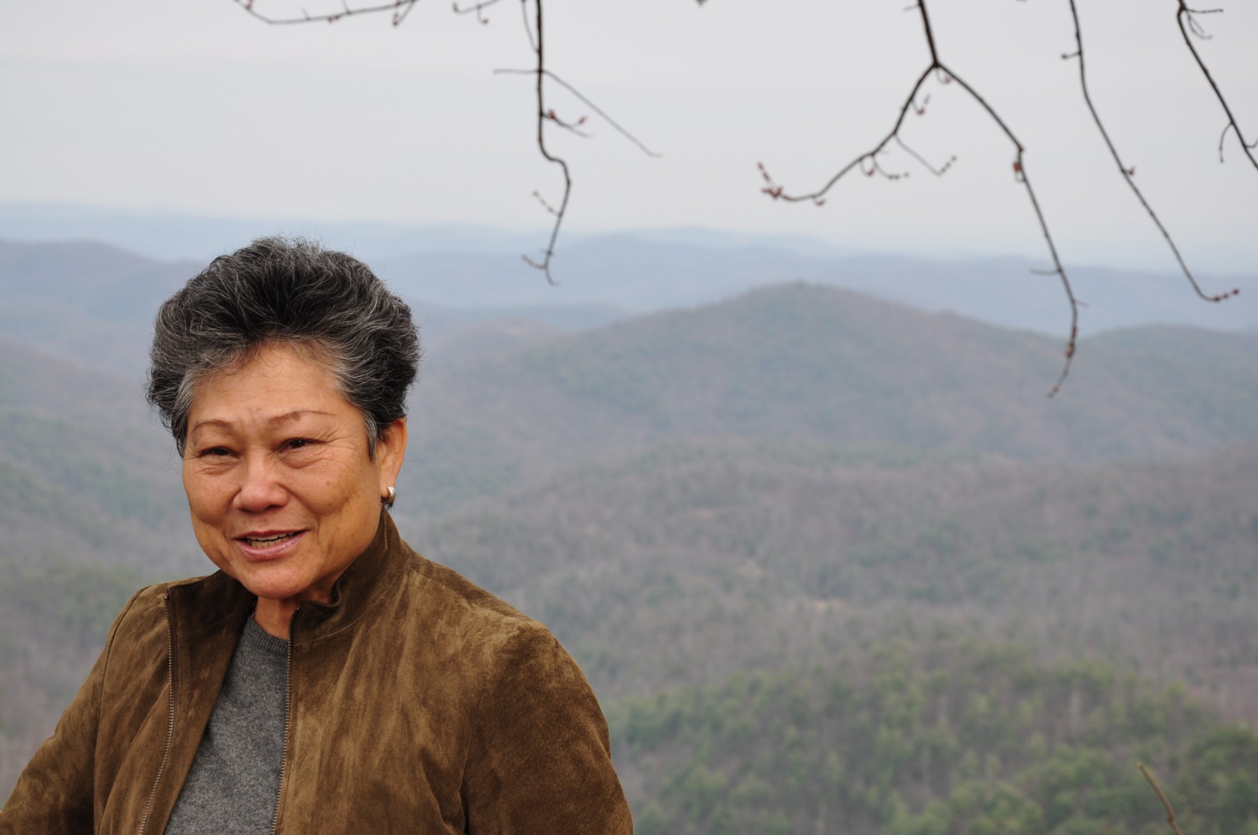 Obituary of Leonie E Lee