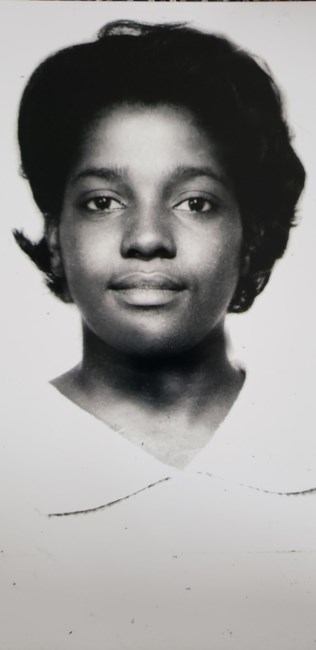 Obituary of Maxine Adrienne Jemmett