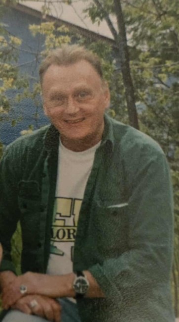 Obituary of Robert Moore