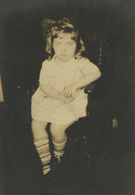 Avis de décès de Mrs. Ruth R. Nielsen