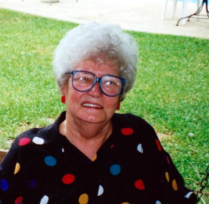 Obituario de Mayme Elizabeth Holmes