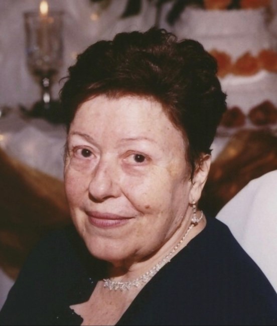 Obituary of Anthoula Papadakis