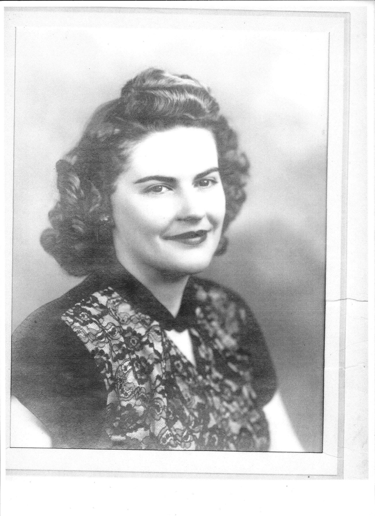 Obituary of Rozelle Kite Hott