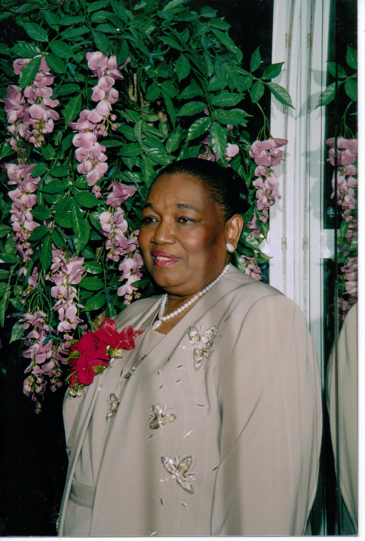 Avis de décès de Marie Therese D'Haiti