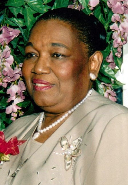 Obituario de Marie Therese D'Haiti
