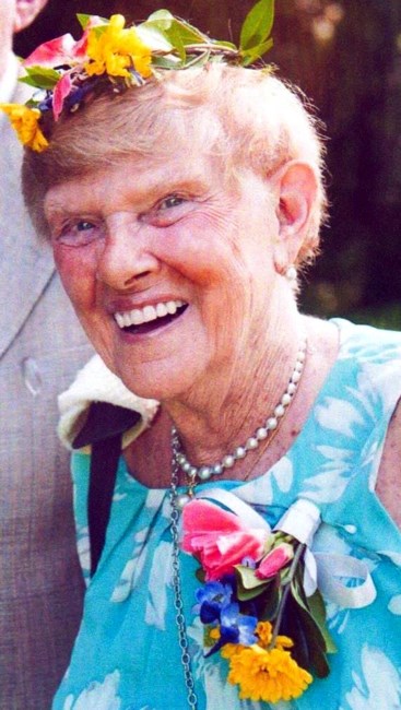 Obituary of Barbara-Fenella Wahl Roberts