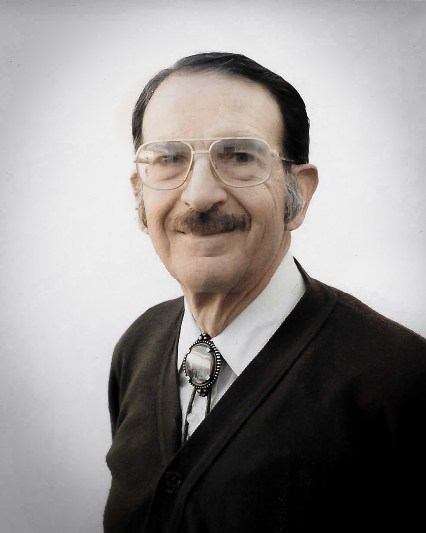 Obituary of Jose Luis Gutierrez