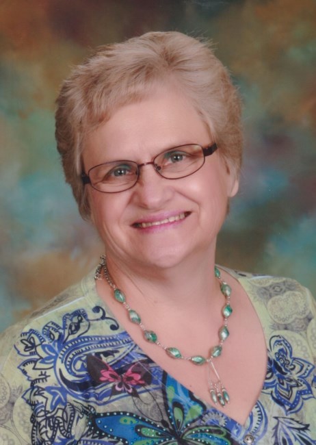 Obituary of Shirley Woods