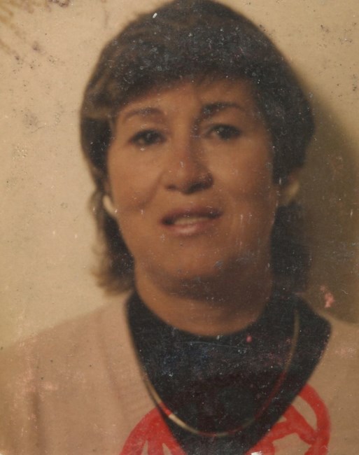Obituary of Maria "Charo" Rosario Calhoun