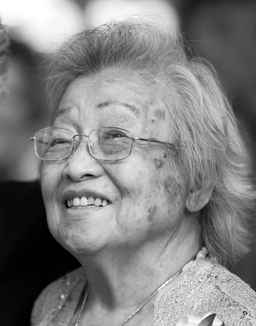 Avis de décès de Helen Kam How Young