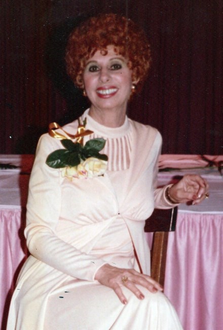 Obituary of Mae Ruzz