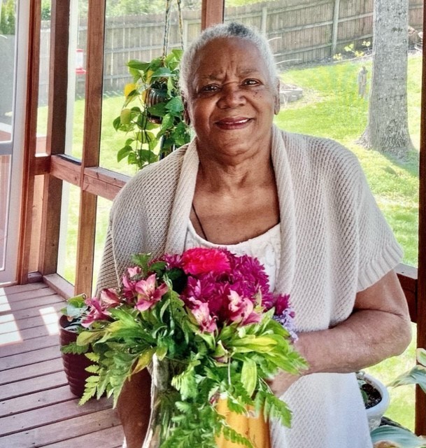 Obituary of Adelaida Lara Navier