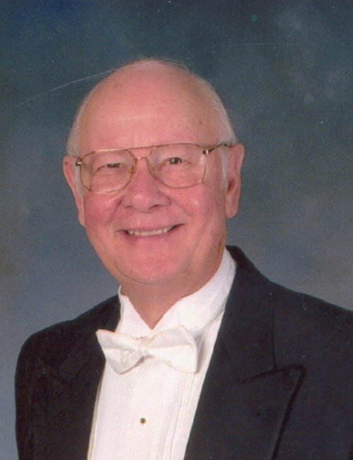 Obituary of Ennis A. Viereck Jr.
