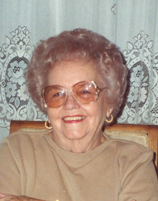 Obituary of Lucille Rhoda Sanders Smith