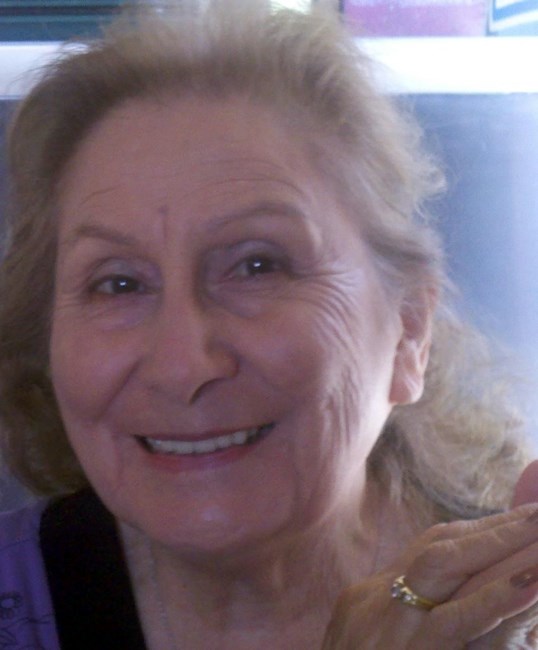Obituary of Amparo R. Martinez