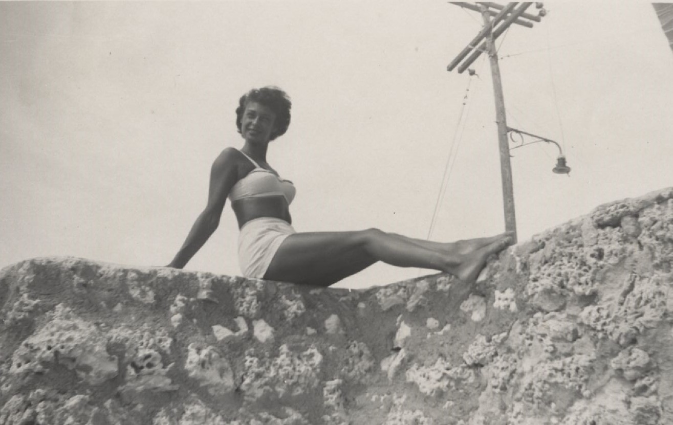 Obituary of Ms Resa "Res" (Lazere) Leslie