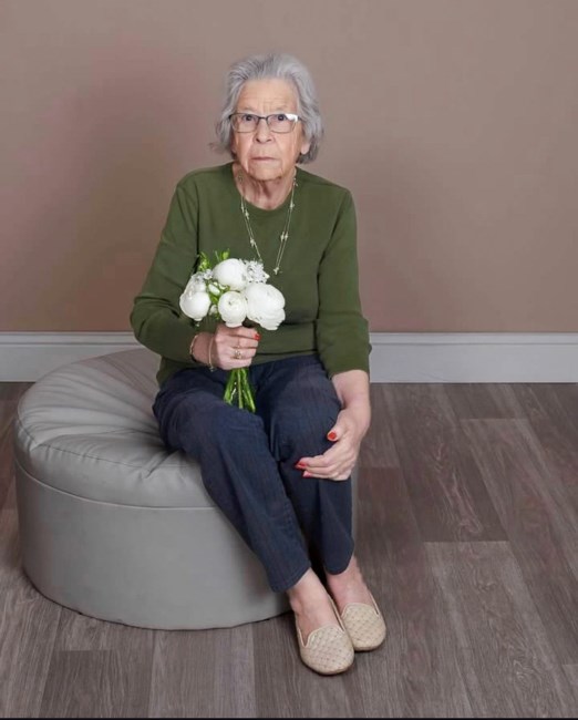 Obituary of Evangelina Garcia de Mendez