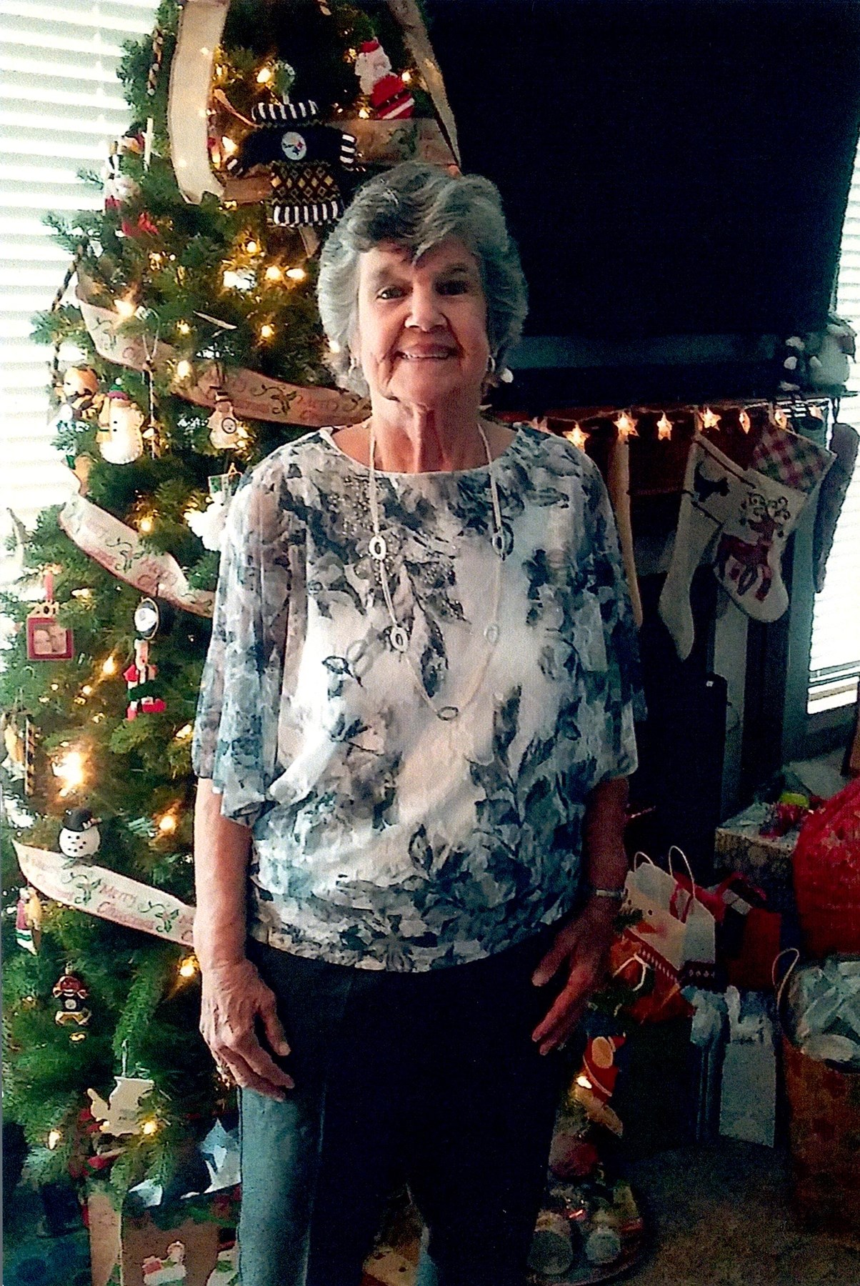 Obituary of Shirley Faye Reynard