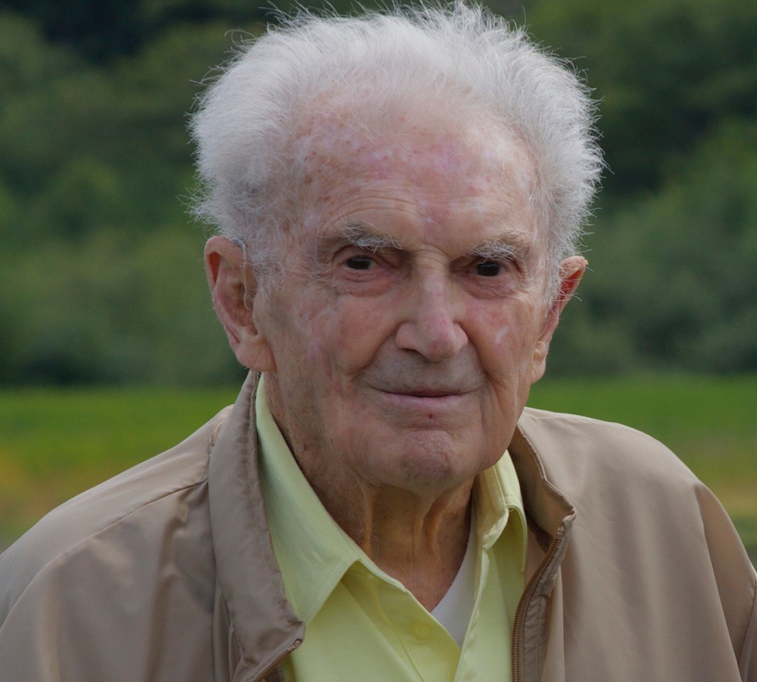 Obituary of Richard (Dick) J. Walker