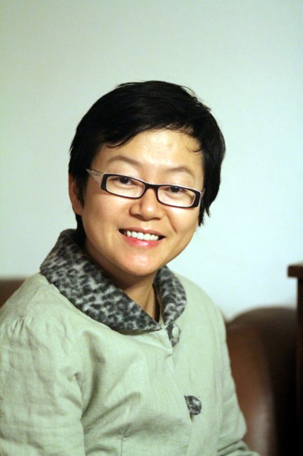Obituario de Mrs. Zhen Yang