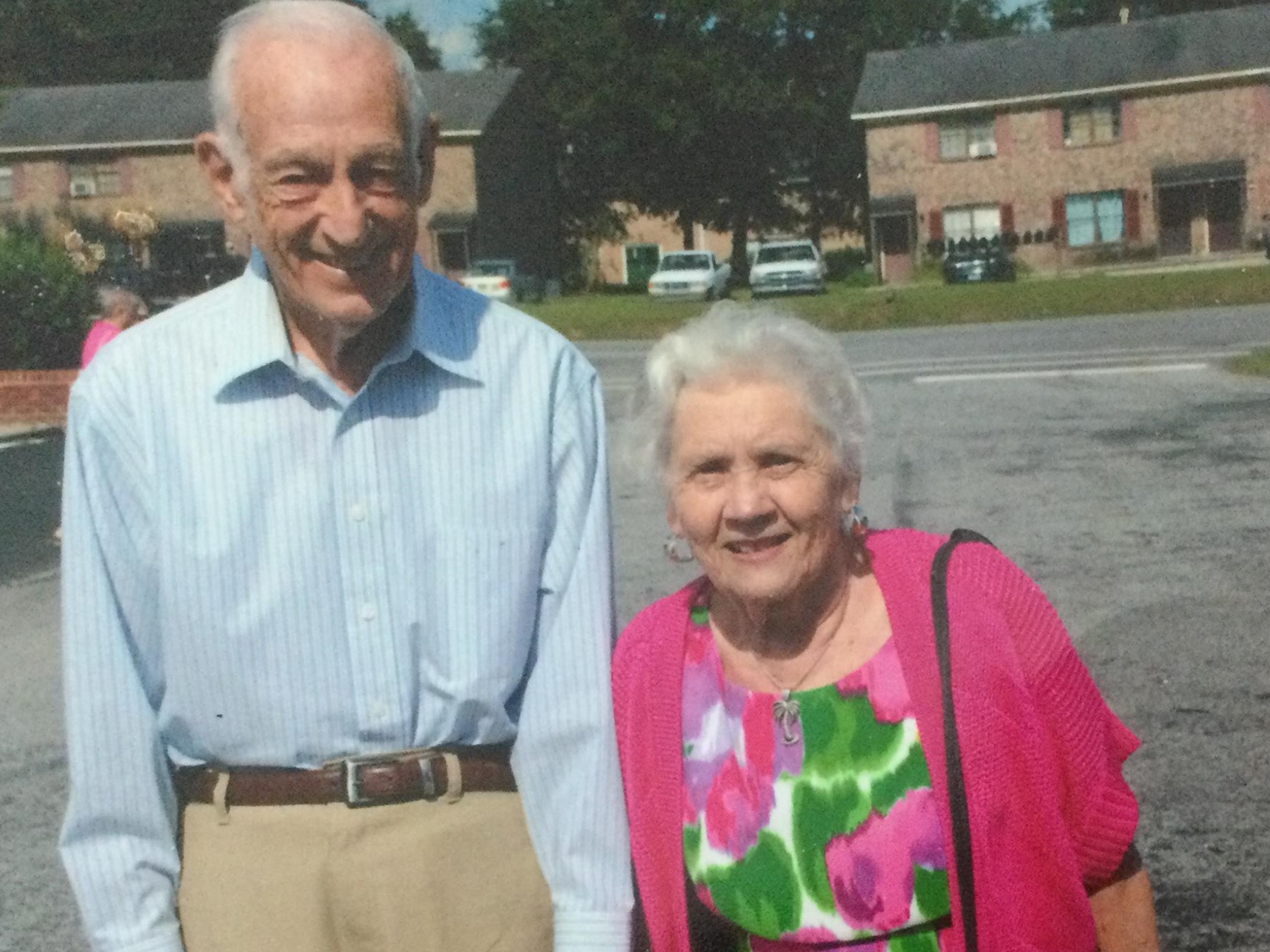 Obituario de Audrey C Rogers