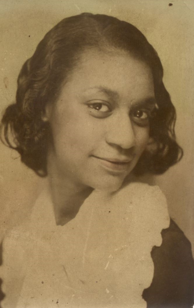 Obituary of Helen Lacey Stanard