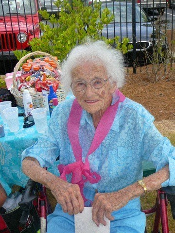 Obituary of Evelyn Rebecca Hamlin Lynch Chambless Molton