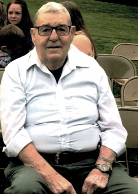 Obituary of Roger Lionel Lavallee