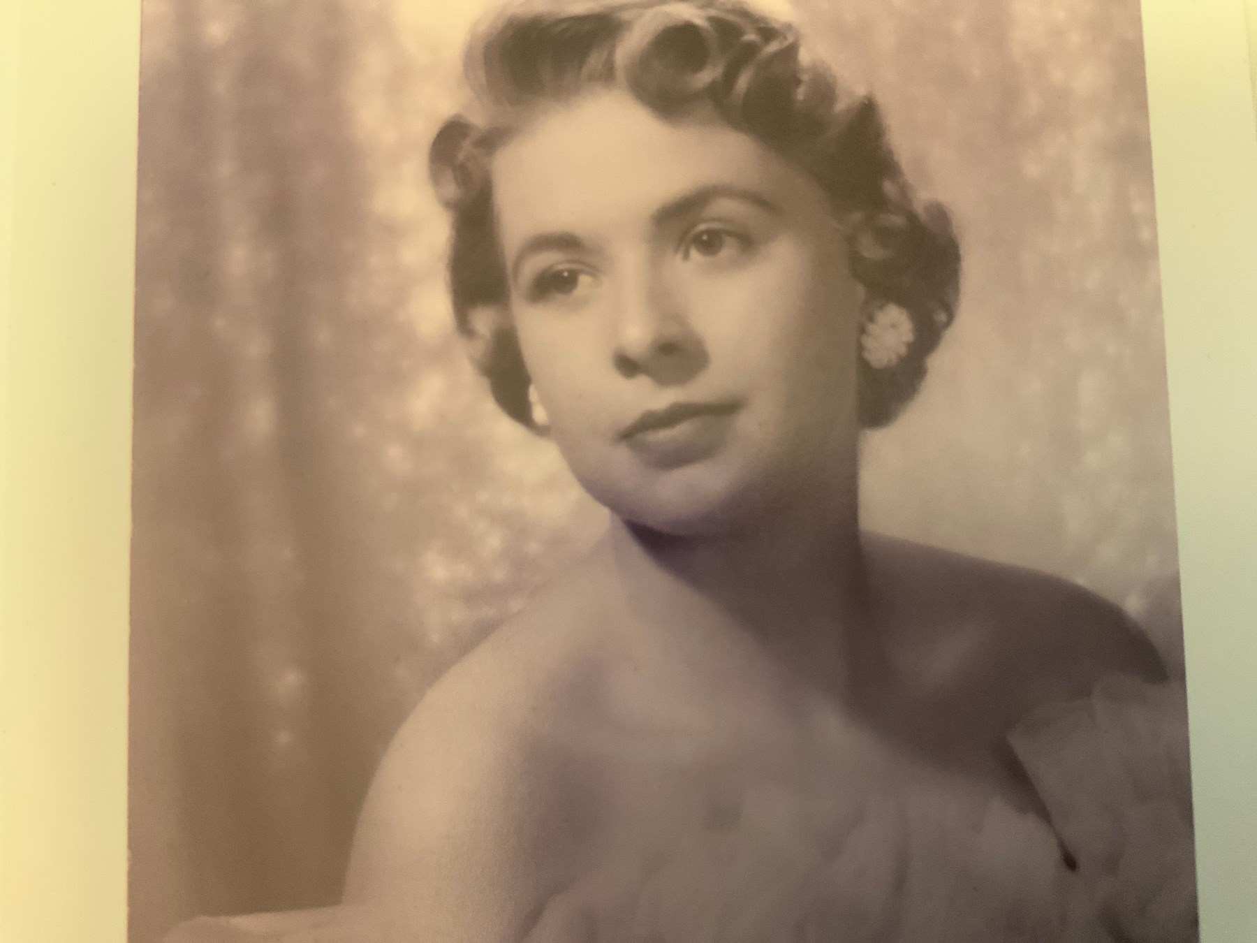 Obituary of Jeanne Frezil Wharton Fowler