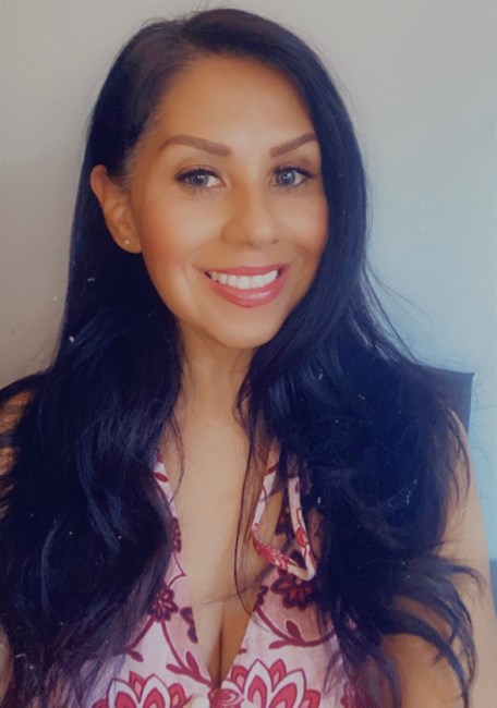 Obituary of Luzvey Muñoz