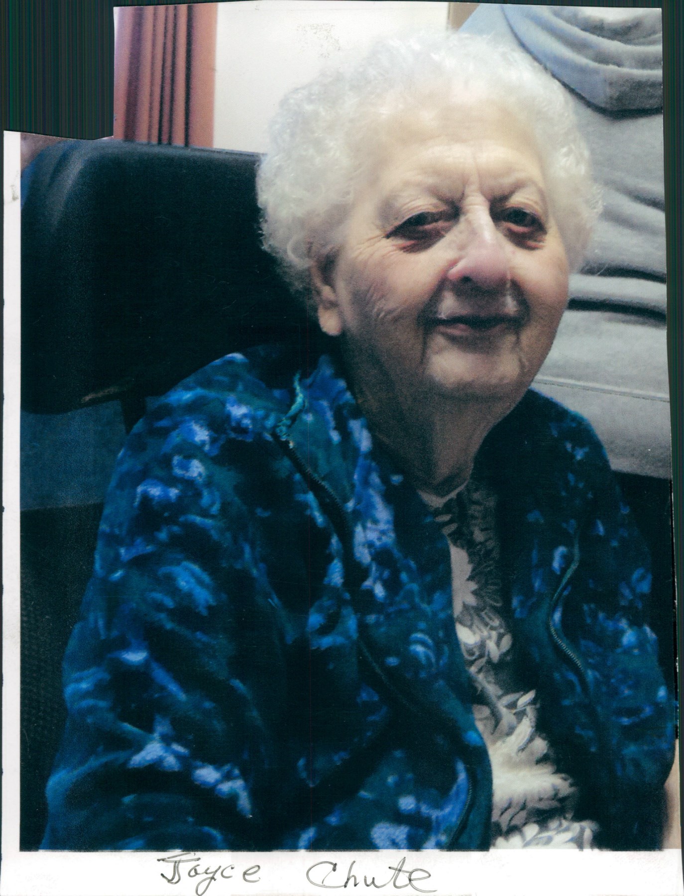Obituary of Joyce Maxine Chute
