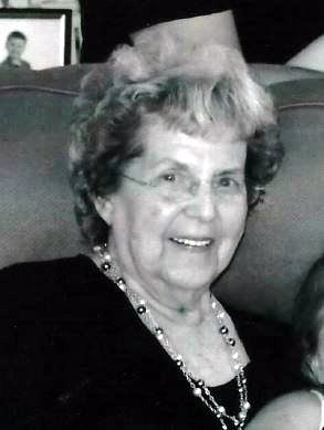 Obituary of Ruth E Claxton