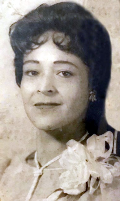 Obituary of Refugia Castro