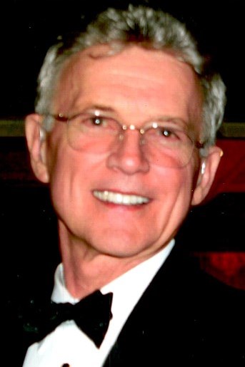 Obituary of Dwight E. Boyer
