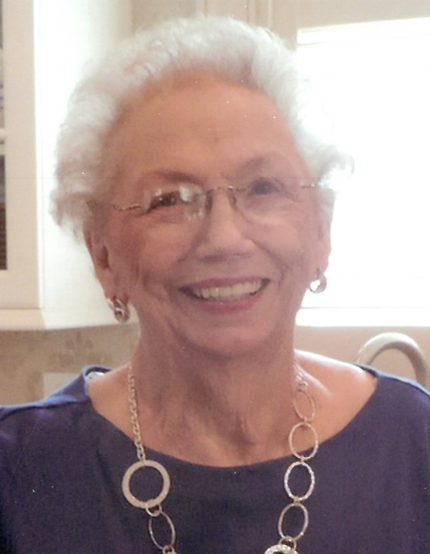 Obituary of Shirley Hennessey Buisson