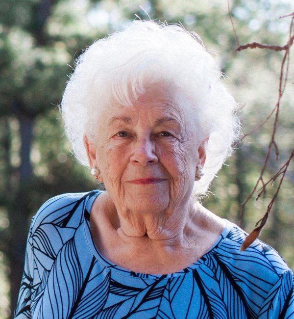 Obituary of Margaret Joyce Rivet