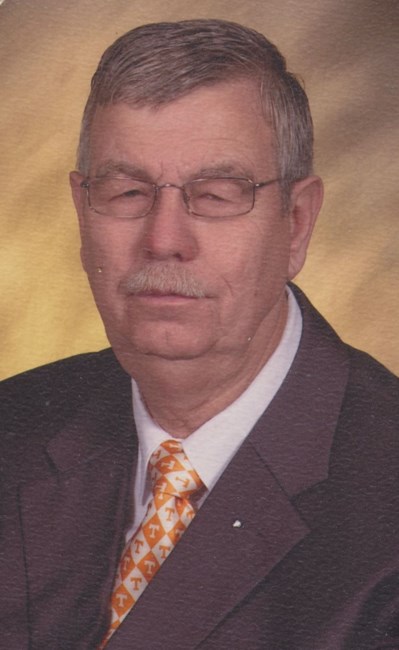 Obituary of Harold Carey