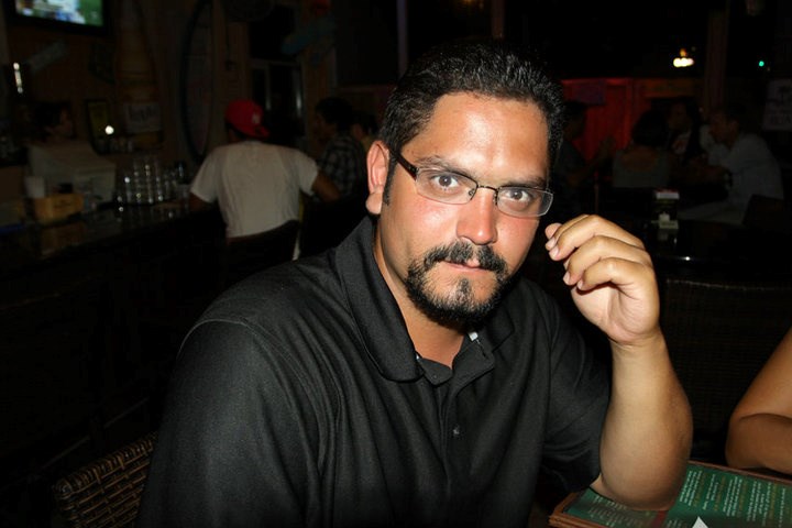 Obituary of Francisco Javier Colon